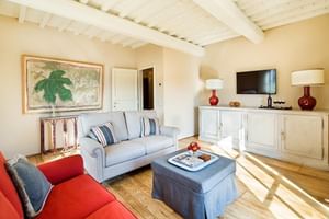 Borgo del Cabreo living room